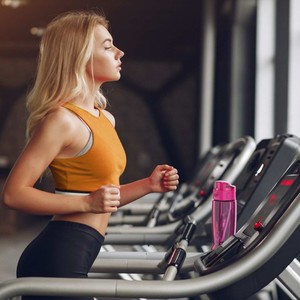  Zweikell Pivot Sleeve Grey Bpa Içermez 650 ml Tritan Kırılmaz Suluk - Su Matarası